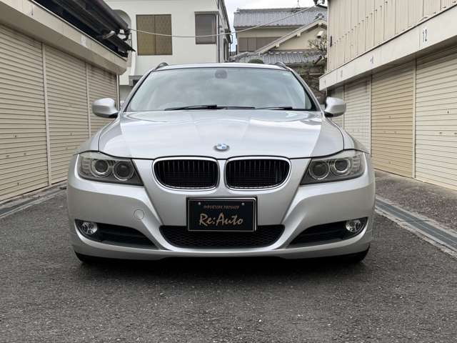 ＢＭＷ 3シリーズツーリング320i　LCI後期モデル　ナビ　地デジ　Bカメラ パワーシート　オートエアコン　プッシュスタート （シルバー）